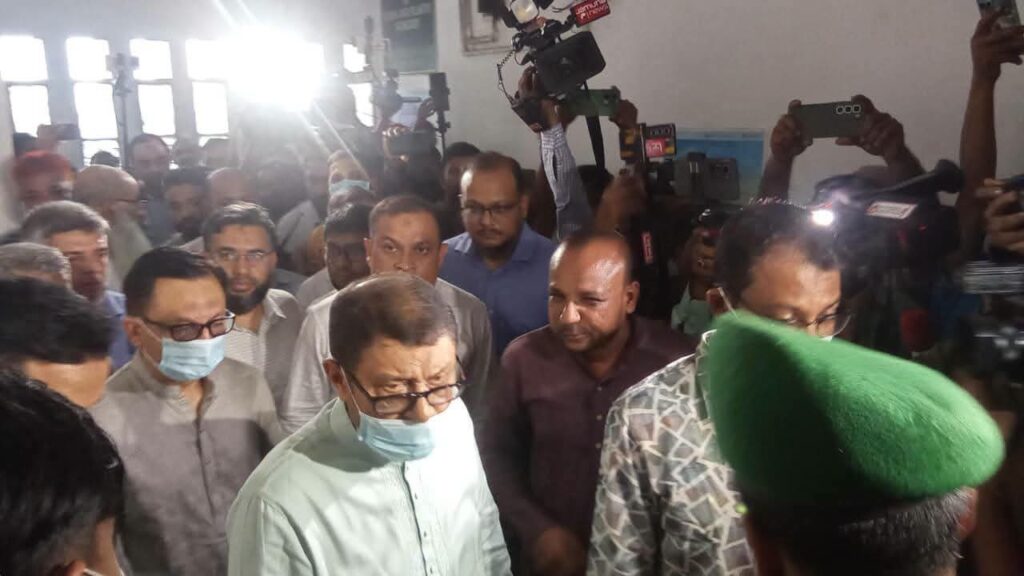 দুই মন্ত্রীর সফরে পালটে গেল ওসমানী হাসপাতালের দৃশ্যপট