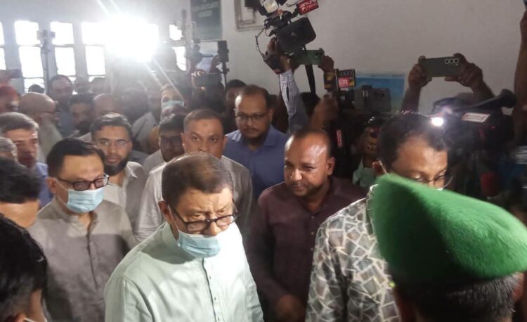 দুই মন্ত্রীর সফরে পালটে গেল ওসমানী হাসপাতালের দৃশ্যপট
