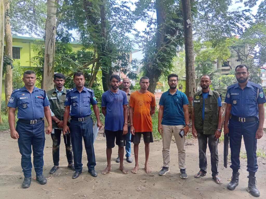 শ্রীমঙ্গলে অবৈধ বালু উত্তোলনের বিরুদ্ধে অভিযান, দুইজনের ৩ মাসের কারাদণ্ড