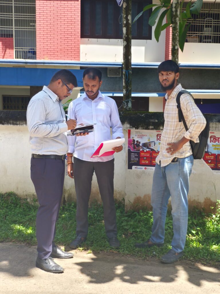 মৌলভীবাজারে সড়ক পরিবহন আইন লঙ্ঘনের দায়ে ৭ মামলা,জরিমানা