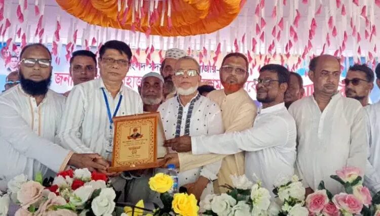 কুলাউড়ায় সিঙ্গুর উচ্চ বিদ্যালয় ও এম এ গণি কলেজে এমপি শওকতুল ইসলামকে সংবর্ধনা