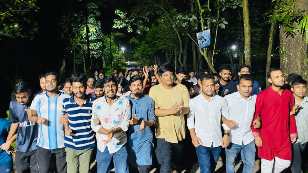 শাবিপ্রবির হলে নিষিদ্ধ ছাত্রলীগের কমিটি গঠনের বিজ্ঞপ্তি, প্রতিবাদে ছাত্রদলের বিক্ষোভ