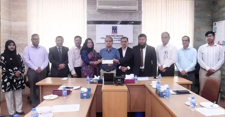 ঢাবির আইন বিভাগের শিক্ষার্থীদের জন্য ২৭ লাখ টাকার ট্রাস্ট ফান্ড