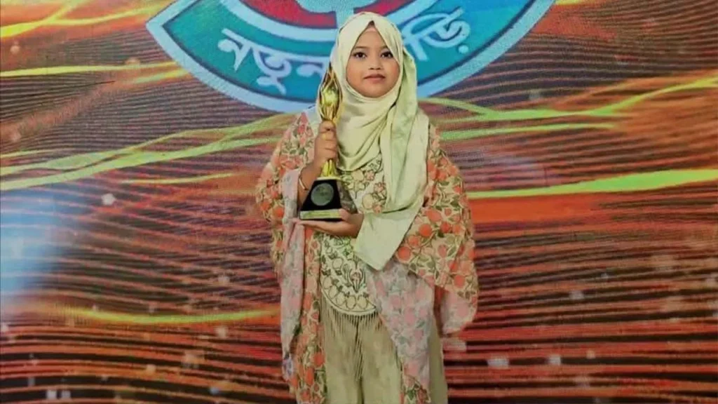 গোল্ডেন প্লে বাটন পেল শিশুশিল্পী সাইফা
