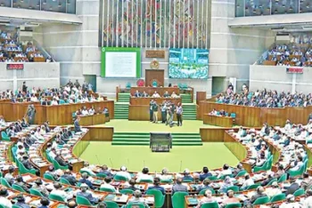জাতীয় সংসদ: সংখ্যায় সচল, সংস্কারে স্থবির
