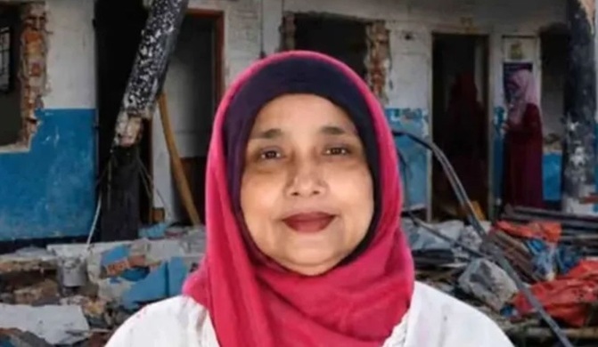 স্বাস্থ্যকেন্দ্রে হামলা-ভাঙচুর: এমপি মিষ্টিকে পদত্যাগের নির্দেশ